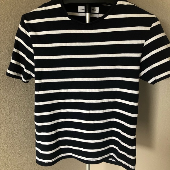 Zara Tops - Zara essentials striped t shirt